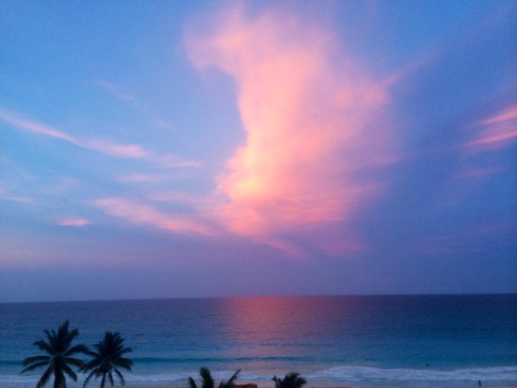 Cancun Beach Aparthotel Brisas エクステリア 写真