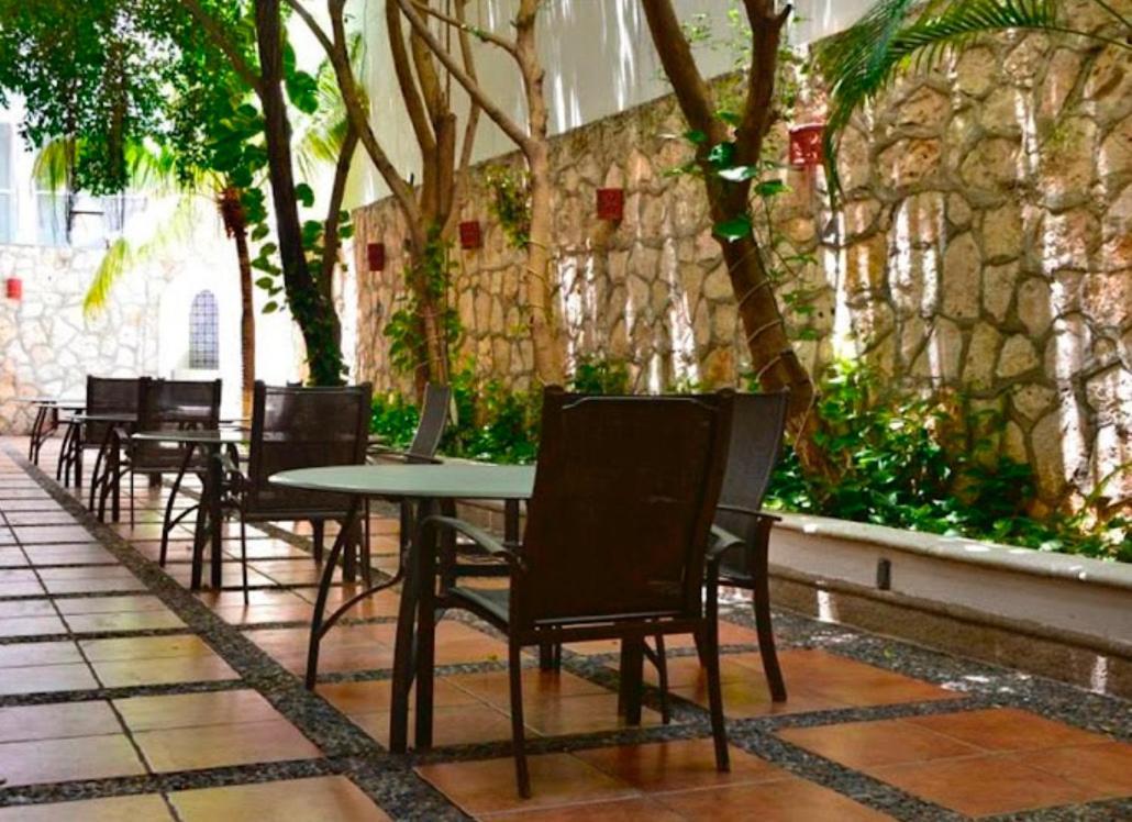 Cancun Beach Aparthotel Brisas エクステリア 写真