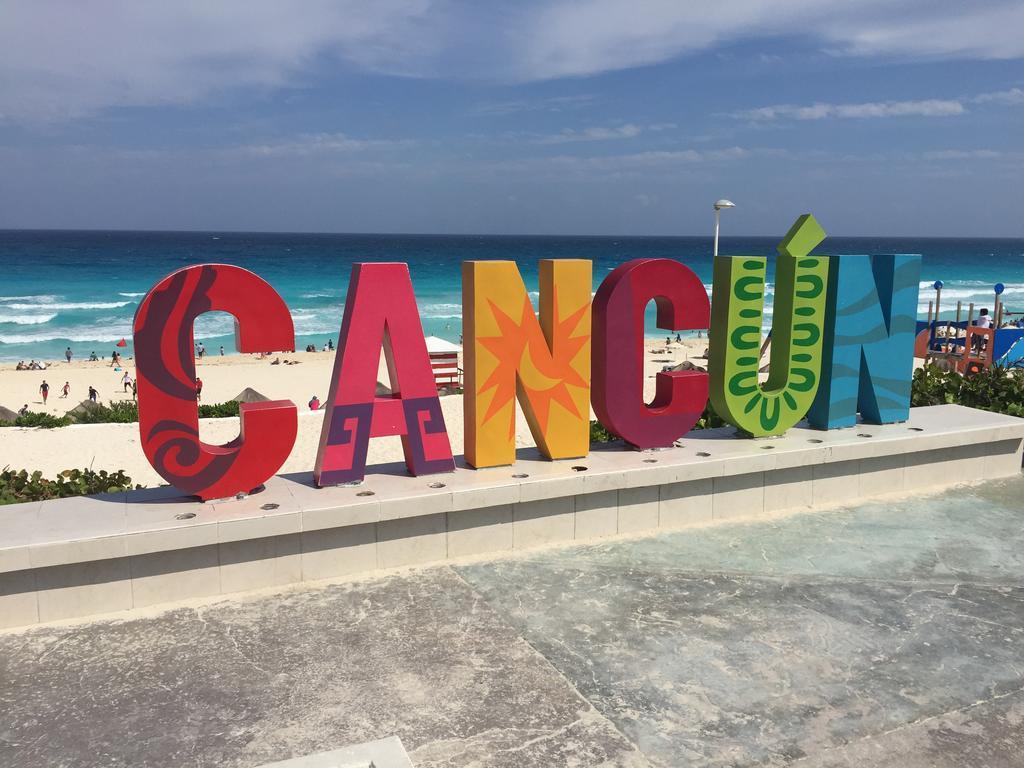 Cancun Beach Aparthotel Brisas エクステリア 写真