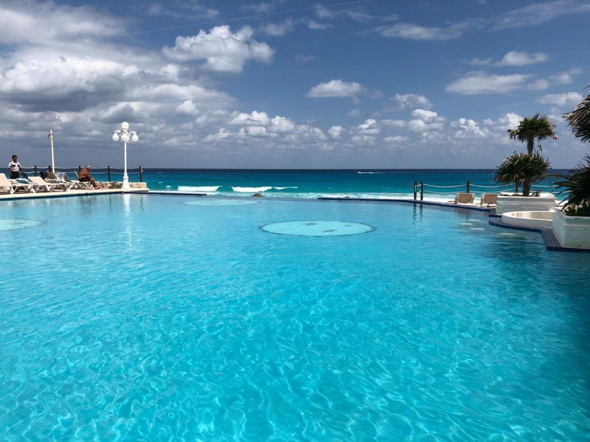 Cancun Beach Aparthotel Brisas エクステリア 写真